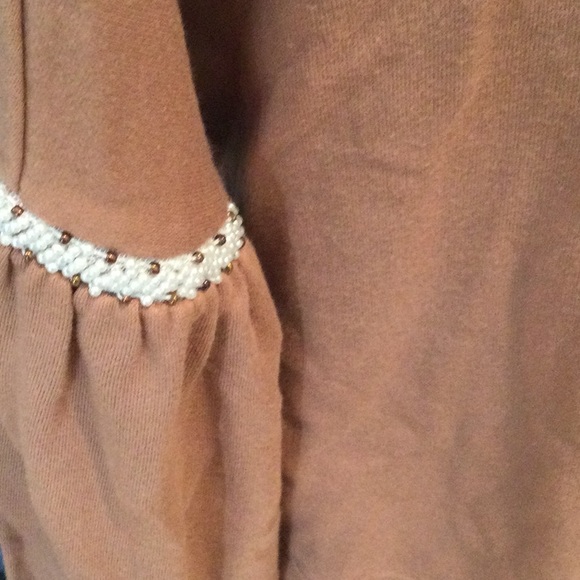 Mossimo tan vintage sweatshirt with pearl border on sleeves, XS - Picture 2 of 5